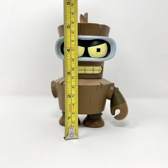 Futurama Wooden Bender 6-inch vinyl figure by KidRobot - no Arm/ Bird 2012 - Picture 2 of 6